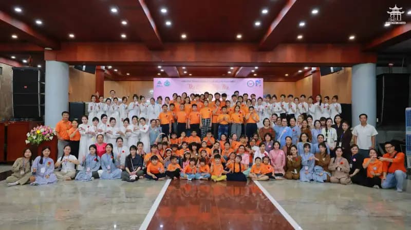 CHƯƠNG TRÌNH “MẸ ƠI! CON YÊU MẸ” – LẮNG ĐỌNG TÌNH MẸ TRONG MÙA VU LAN BÁO HIẾU